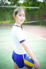 全网操逼软件_: 真实与虚构的交织，未来的真相依然迷雾重重。